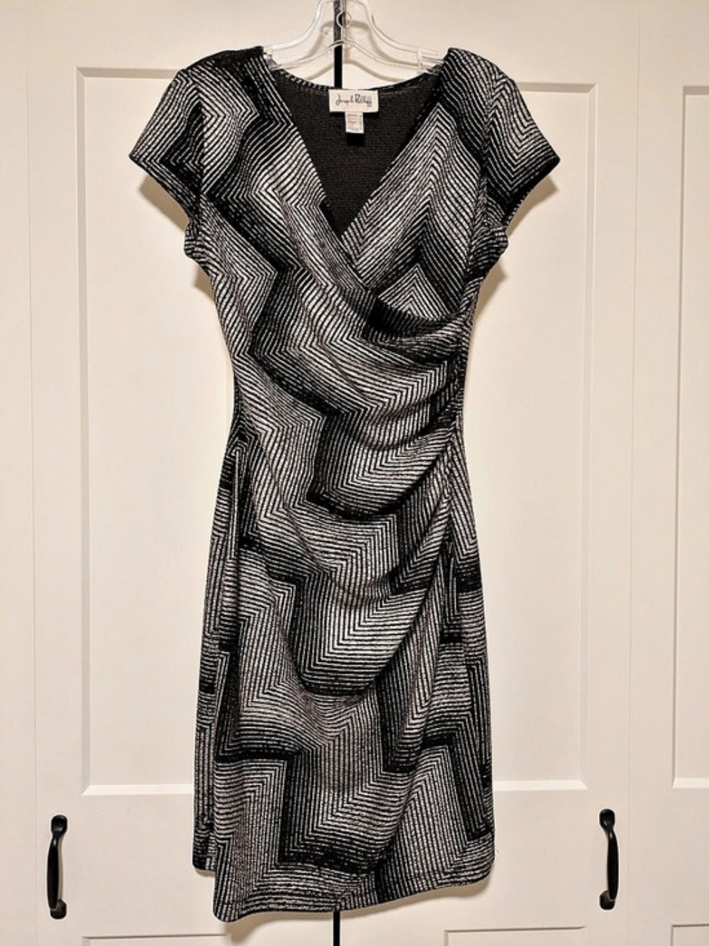 Joseph Ribkoff Geometric Midi Dress in Black & White Size 8 Like New